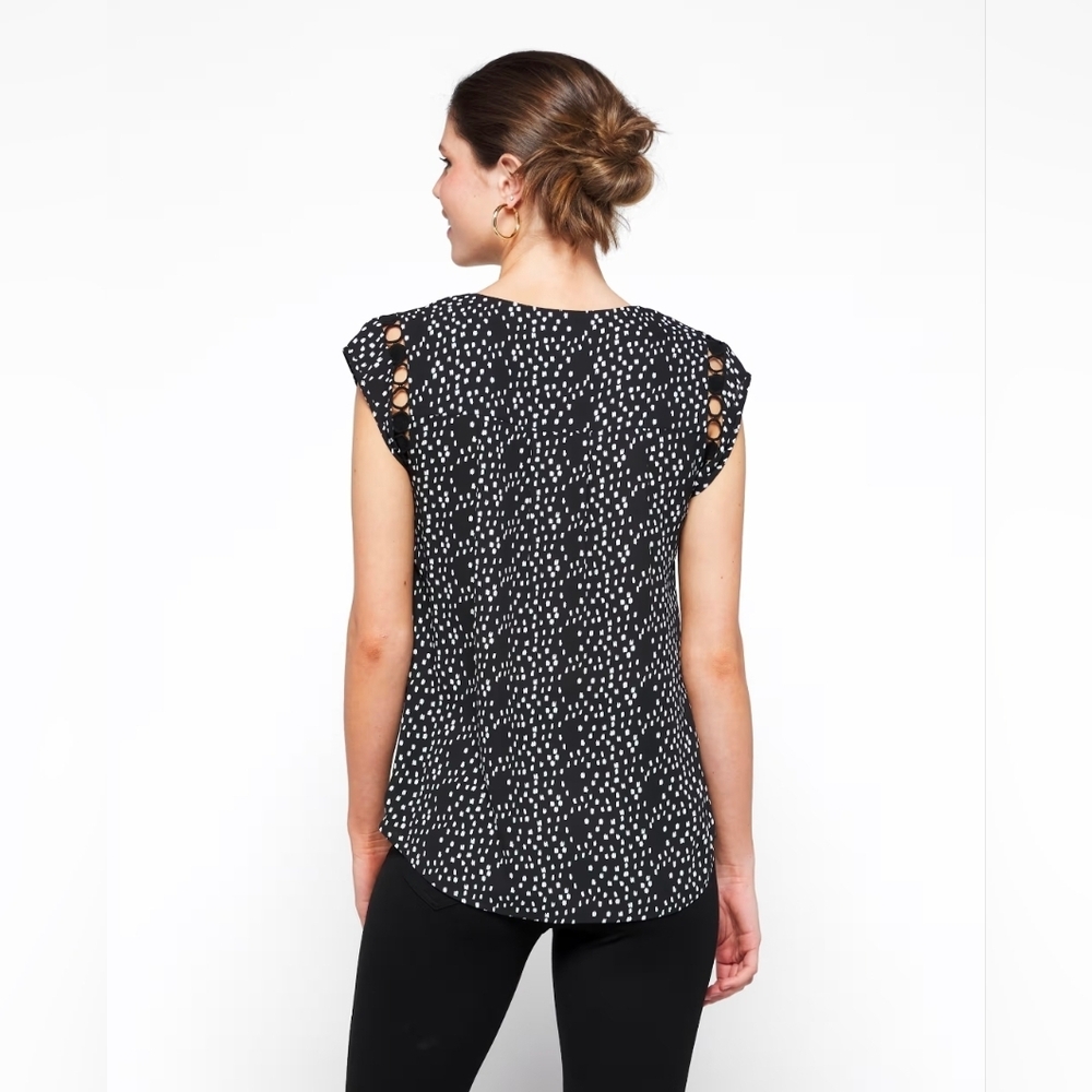 Daniel Rainn Black and White Patterned Blouse - Picture 2 of 5